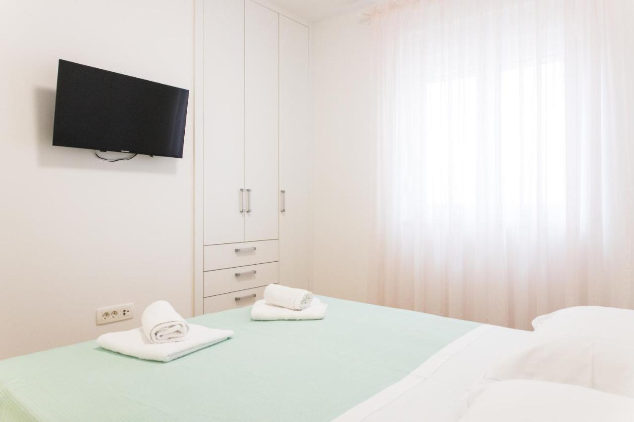 Apartment Zara - Luxury Apartment With Private Pool 外观 照片