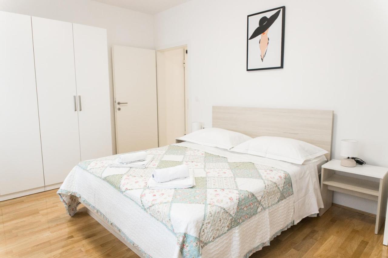 Apartment Zara - Luxury Apartment With Private Pool 外观 照片
