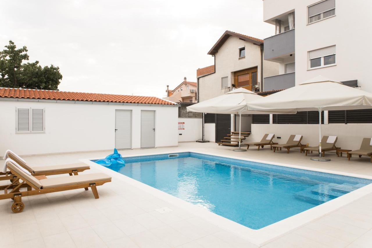 Apartment Zara - Luxury Apartment With Private Pool 外观 照片
