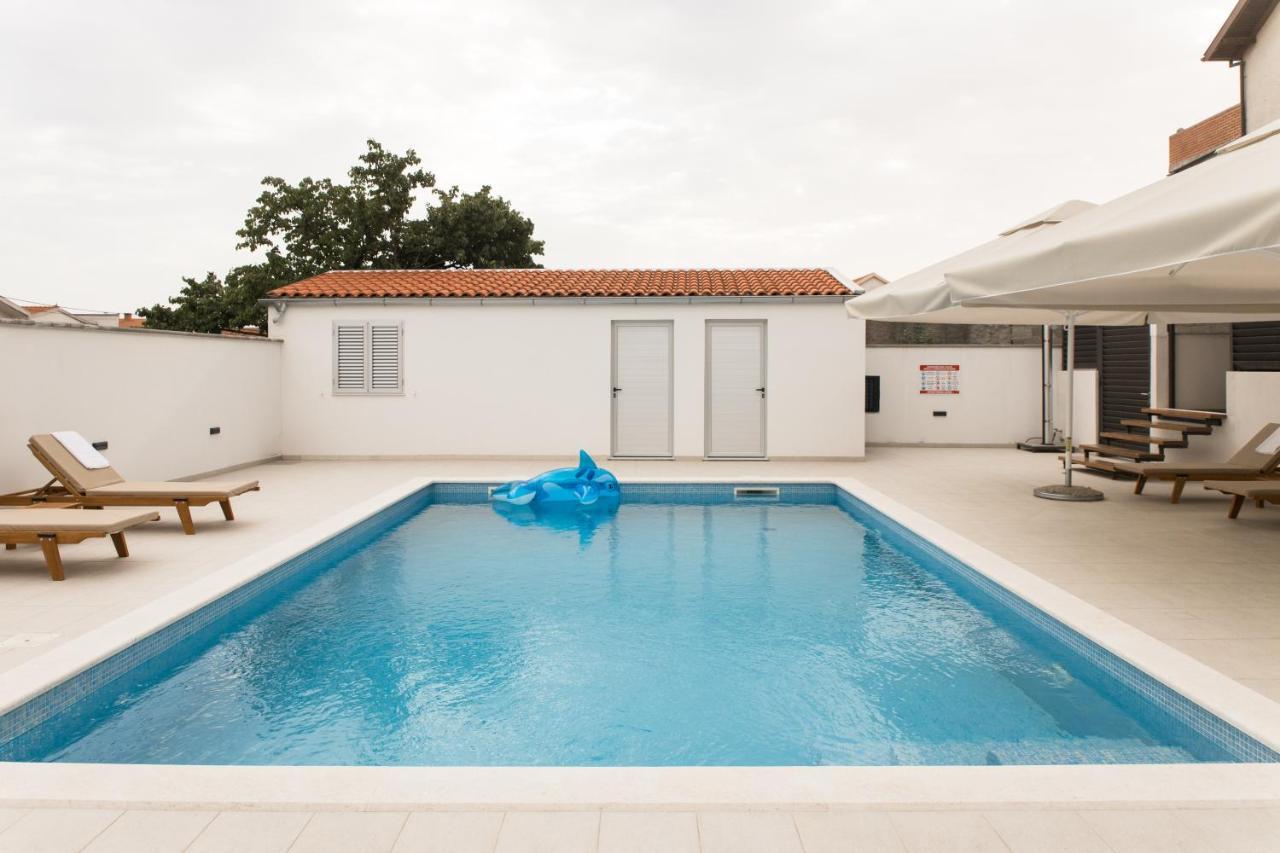 Apartment Zara - Luxury Apartment With Private Pool 外观 照片