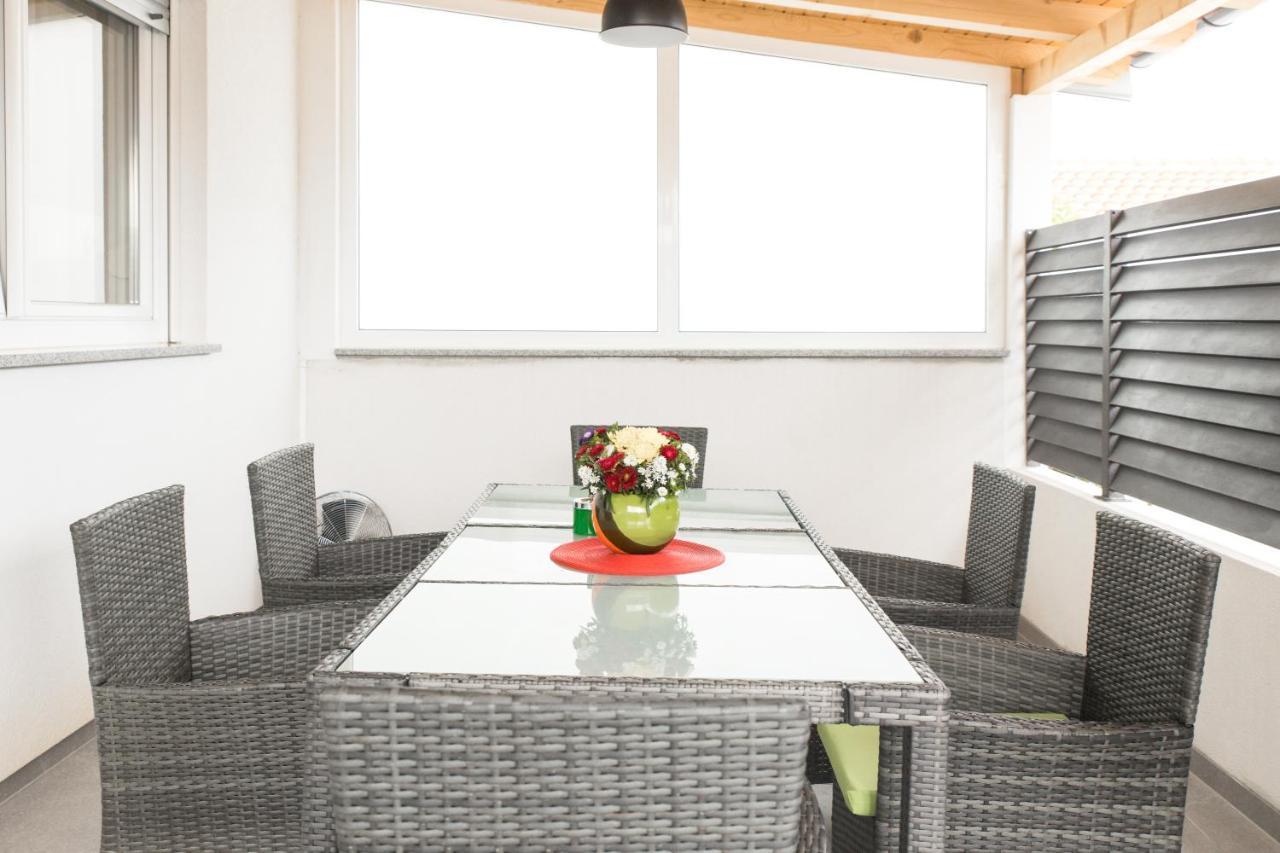 Apartment Zara - Luxury Apartment With Private Pool 外观 照片
