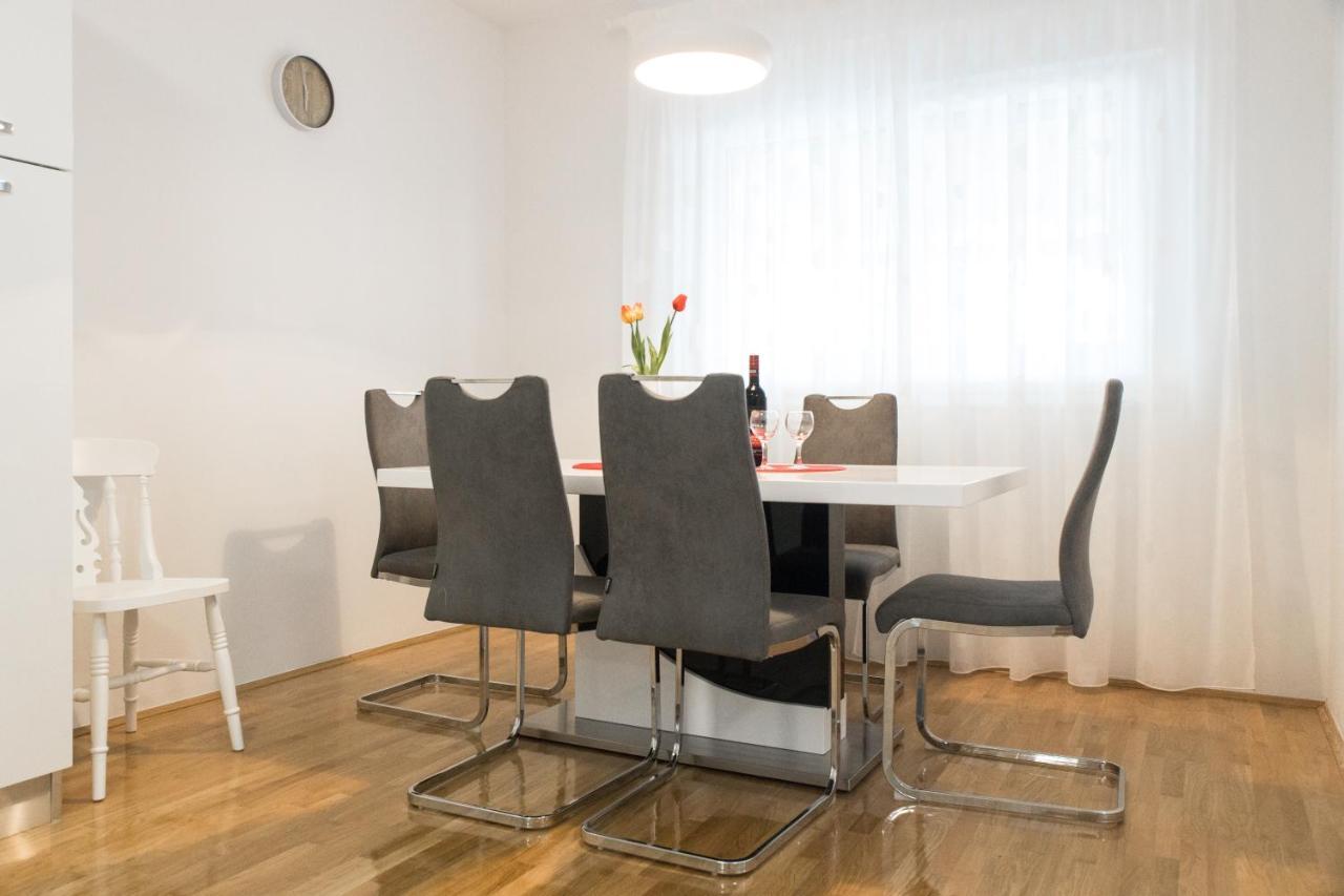 Apartment Zara - Luxury Apartment With Private Pool 外观 照片